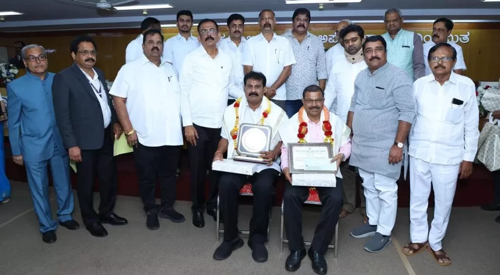ಎಸ್ಸಿಡಿಸಿಸಿ ಬ್ಯಾಂಕ್ಗೆ ಅಪೆಕ್ಸ್ ಬ್ಯಾಂಕ್ ಪ್ರಶಸ್ತಿ